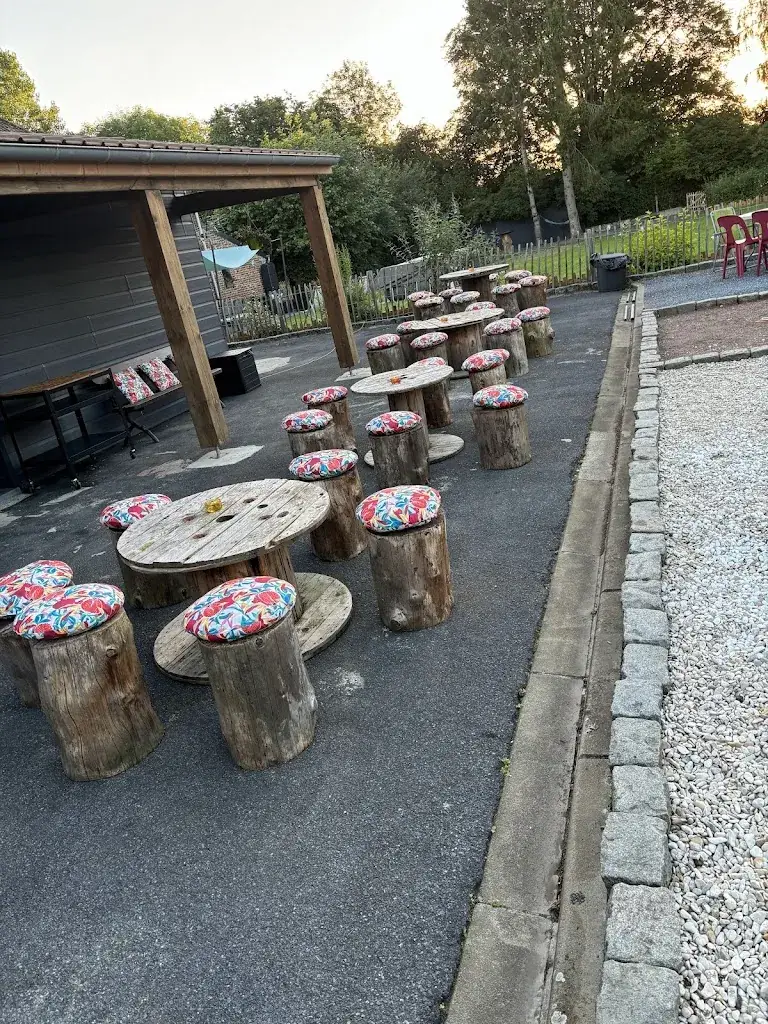 Le Saloon Restaurant Traiteur Salle de Reception_Berlaimont_slider_image_1