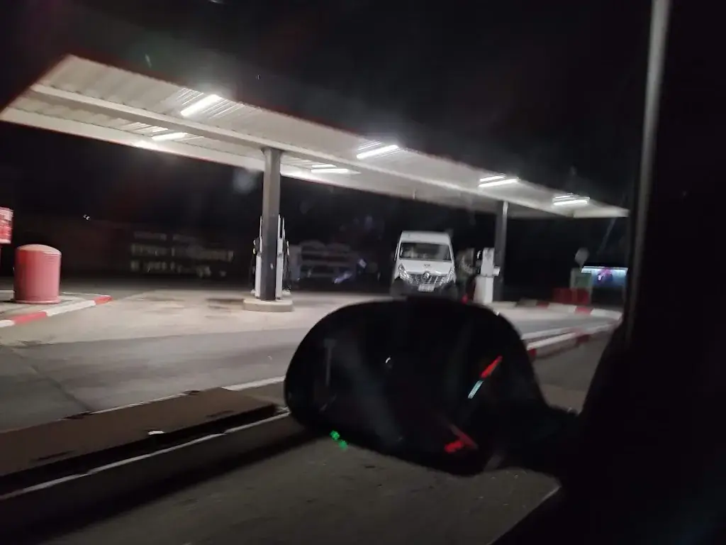 Intermarché station-service Bapaume restaurante en Bapaume