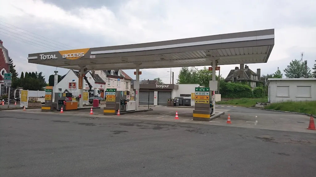 Total Petrol Station Access_Bapaume_slider_image_3