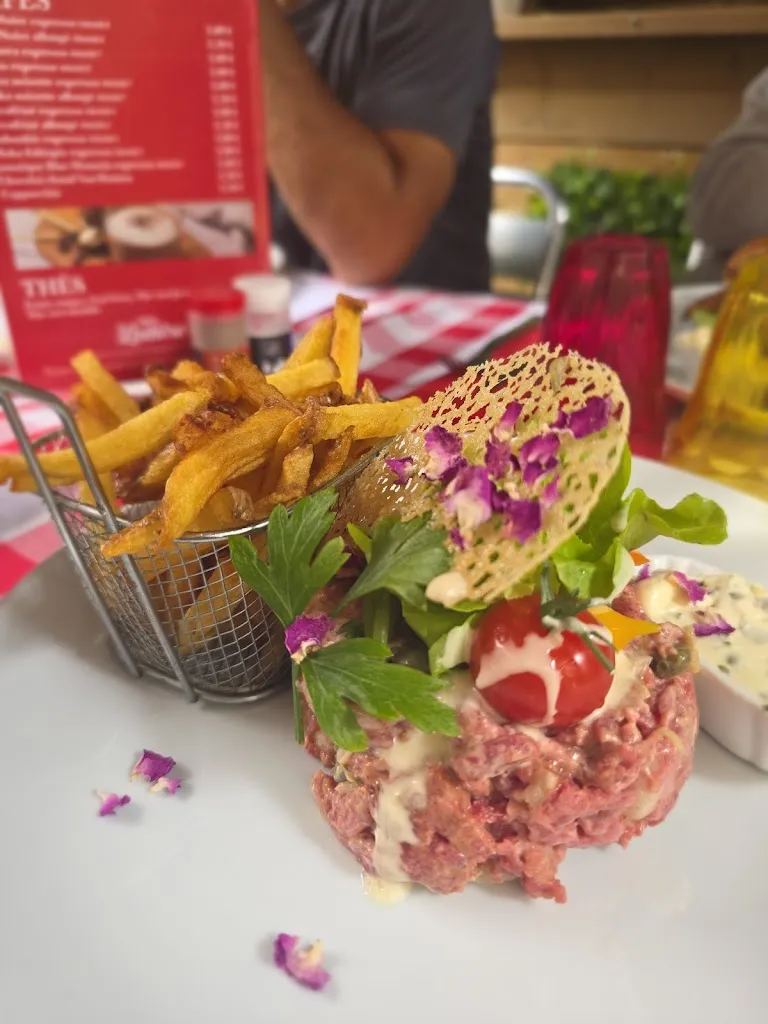 Giuseppe ABATE_La Cocotte_Avesnes-sur-Helpe_recensione