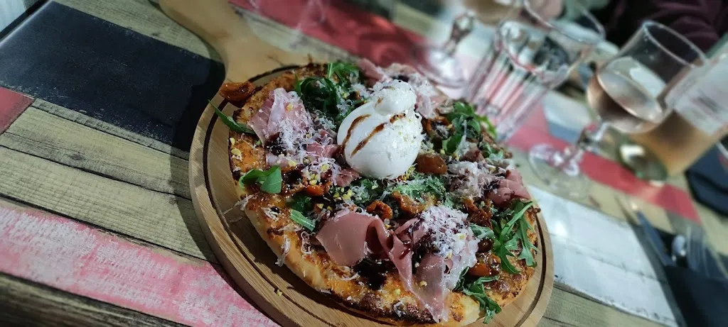 Adeline_Pizza leonardo street food calabrese_Avesnes-sur-Helpe_avis