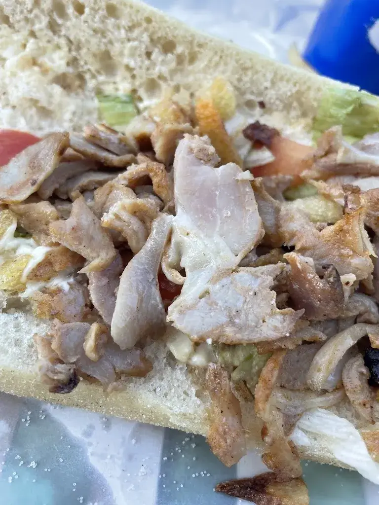 Alicia Ferez_Friterie Chez Adeline_Avesnes-sur-Helpe_review