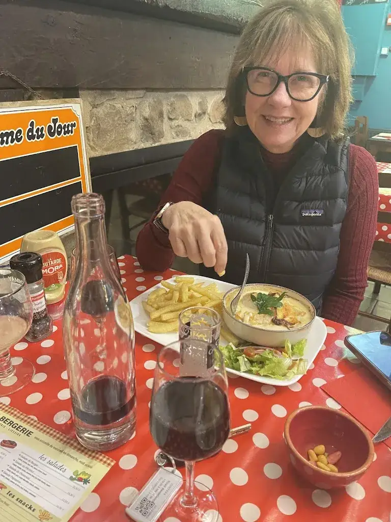 John Greenland_La Bergerie_Liessies_review