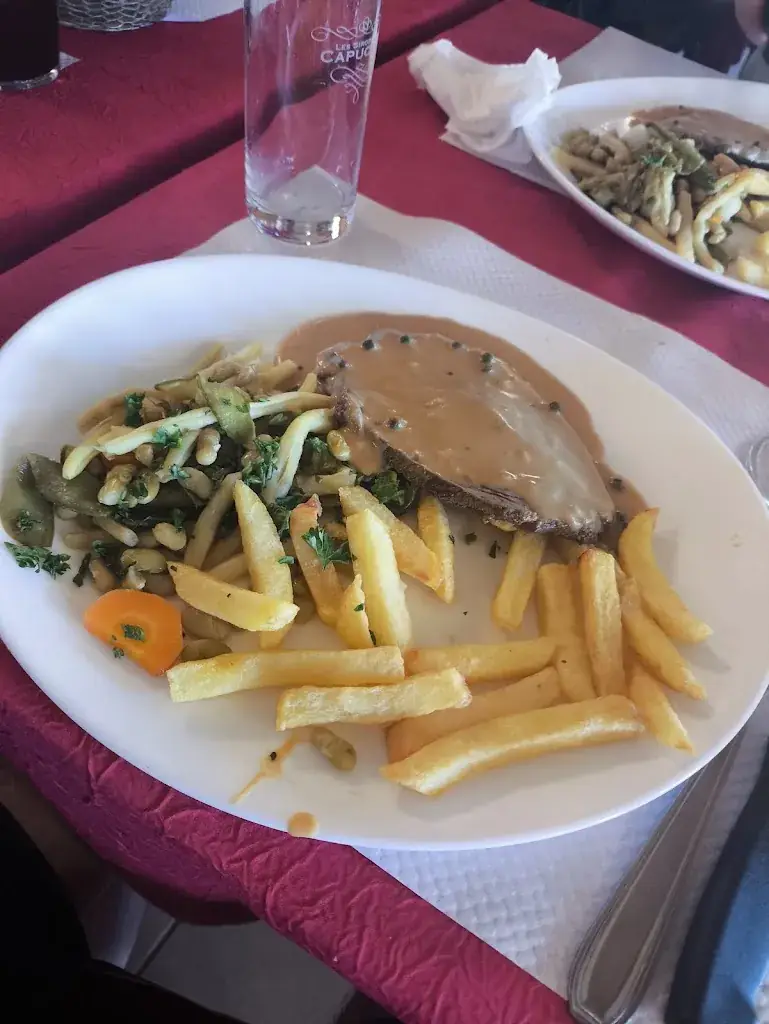 Relais des Colombes_Étrœungt_slider_image_1