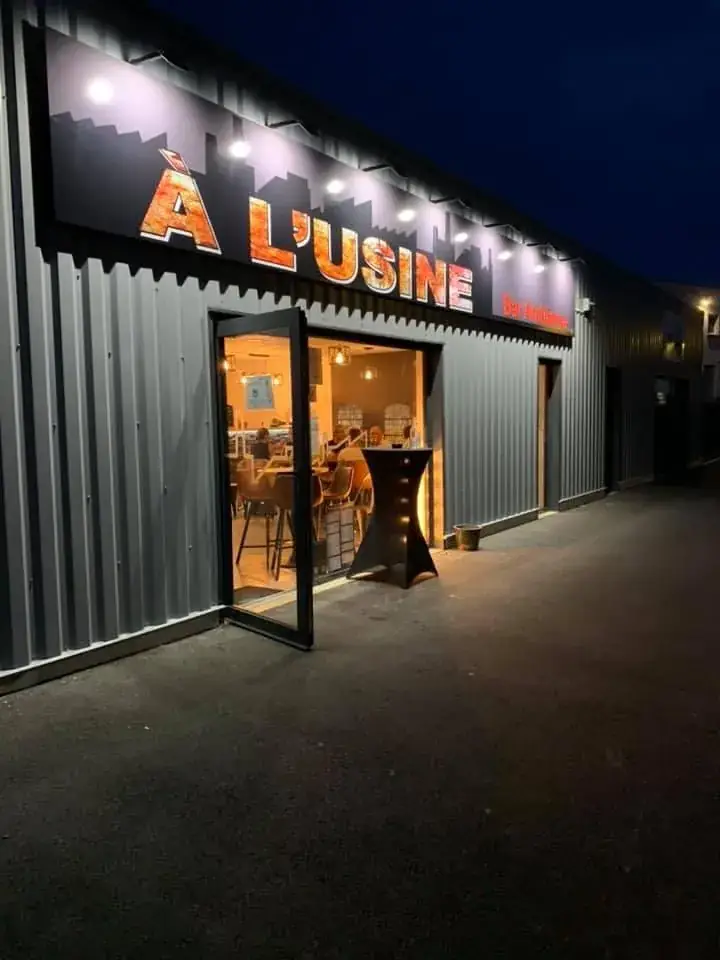 À L'USINE & LA CANTINE DE L'USINE_Bavay_slider_image_1