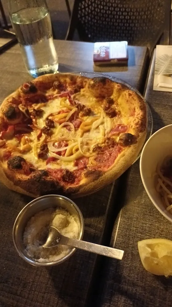 Sam& Dav_Pizza Et Pasta_Bavay_review