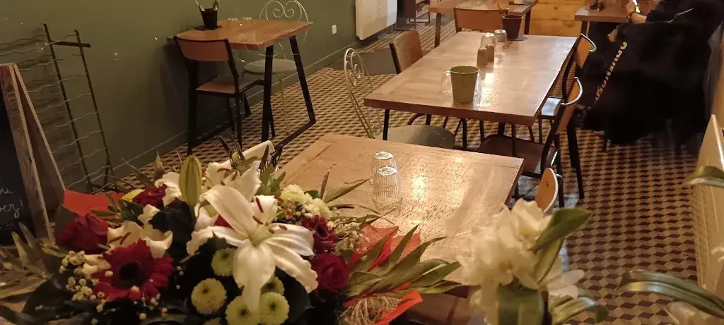 Wesley VINCENT_La crêperie des Poulettes_Bavay_review