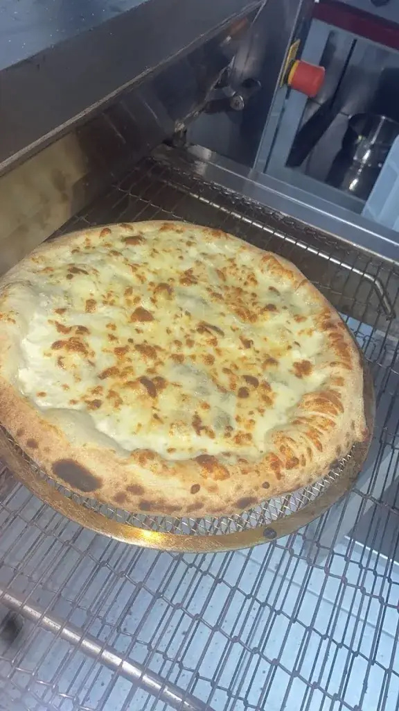 Menu_Fratelli Pizza_Bavay_image_8