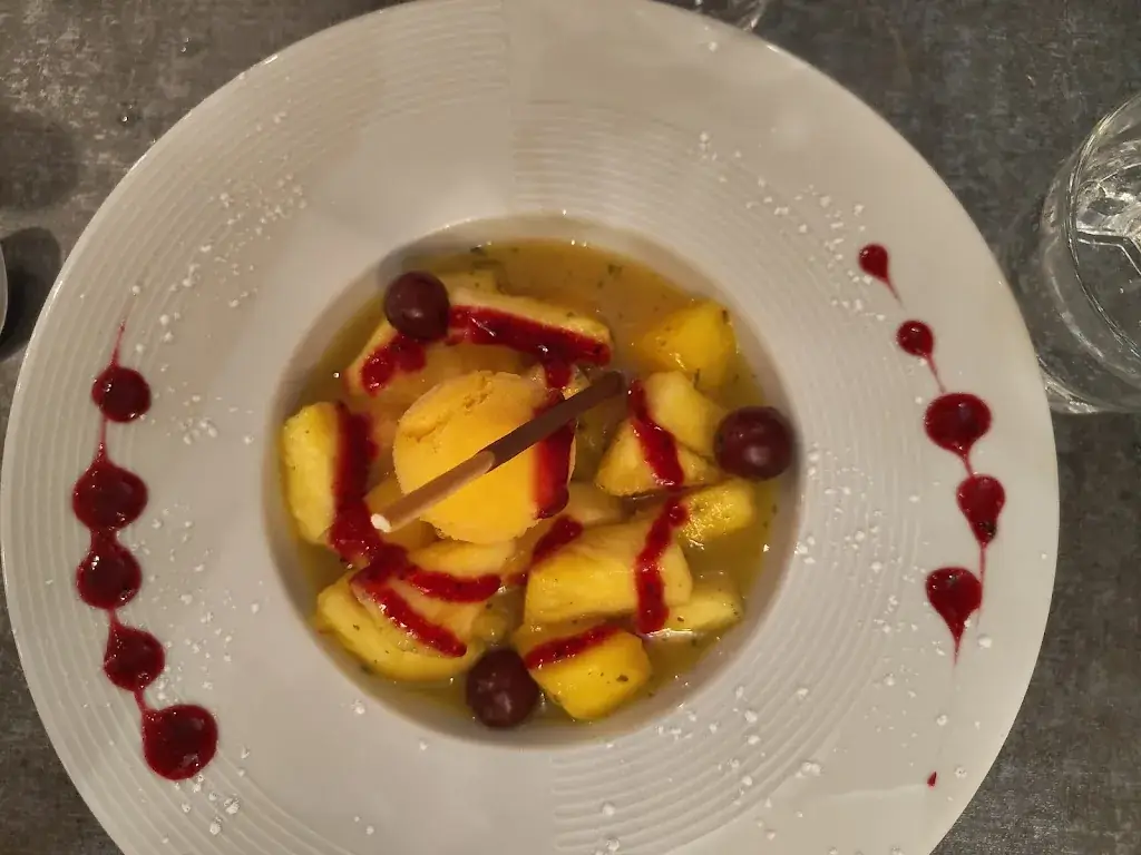 Fabienne LEPETIT_Le Pare Faim_Communay_recensione