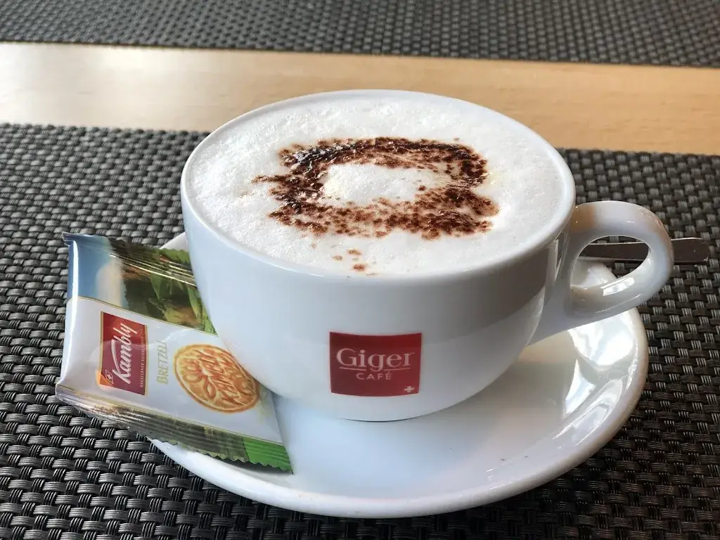 TAJPHOL P._Dörfli_Bowil_review