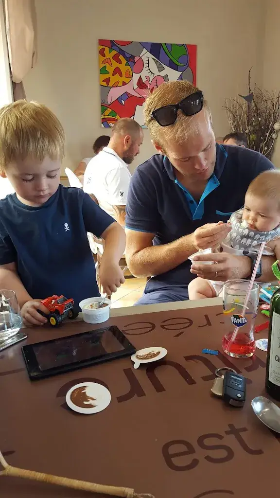 Thomas Roaf_La Grignote_Berck_review