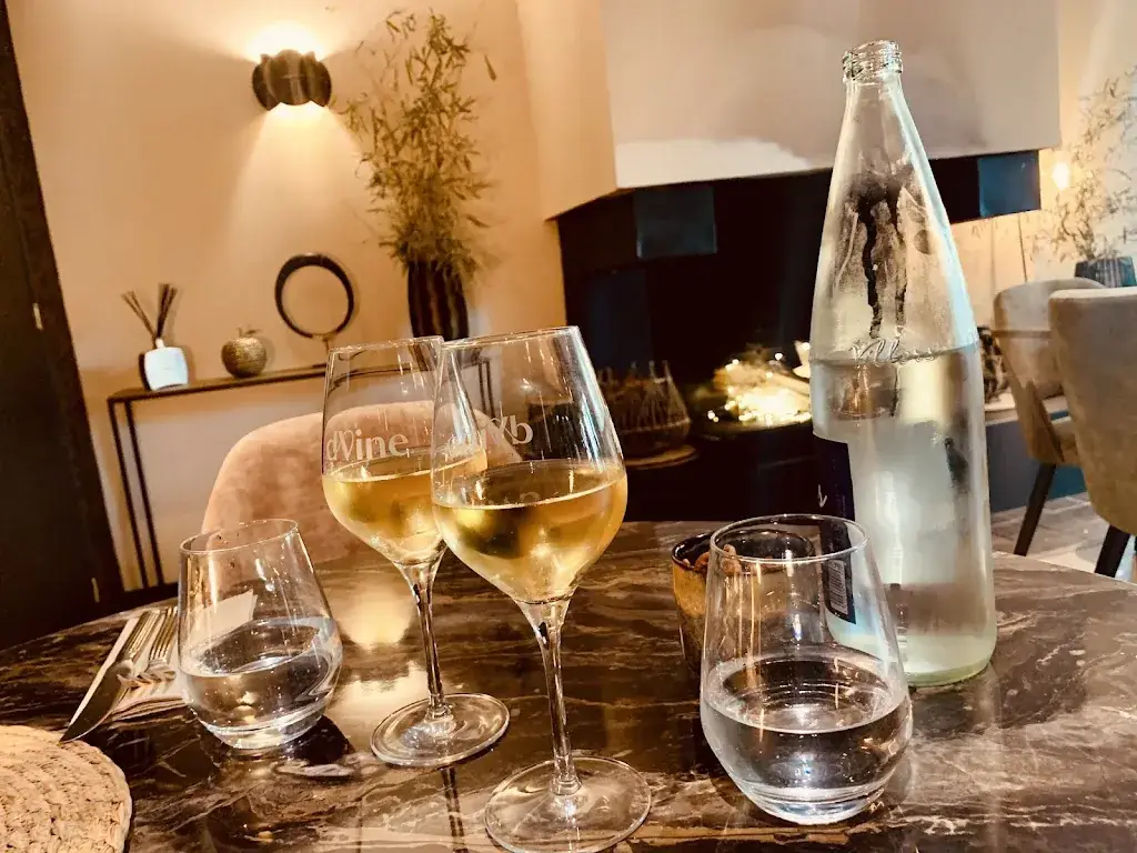 Lotte van Graas_L'AUBERGE du bois_Berck_review