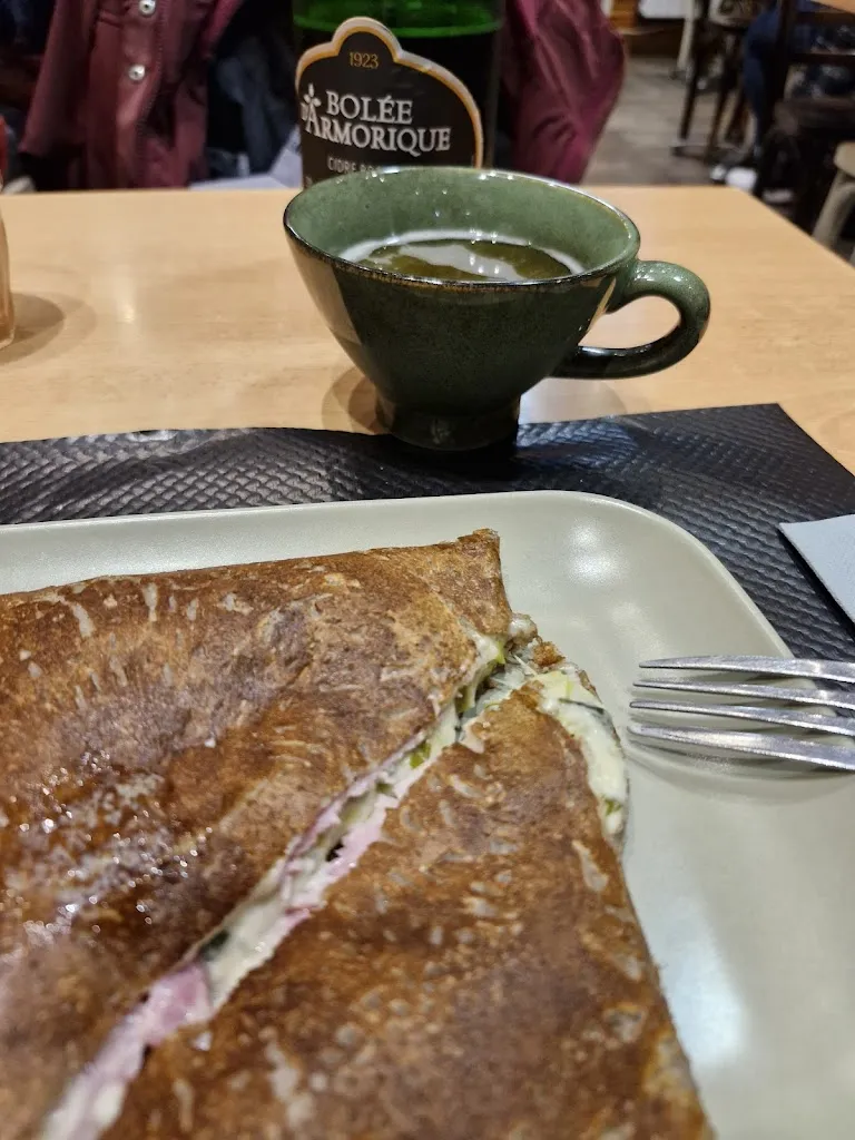 Sharon Ecker_La Rue Gourmande_Berck_review