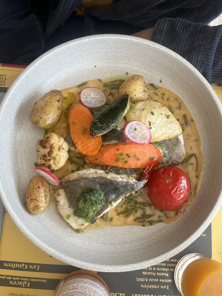 Océane Payeur_L'Océane - Quai 23_Berck_review