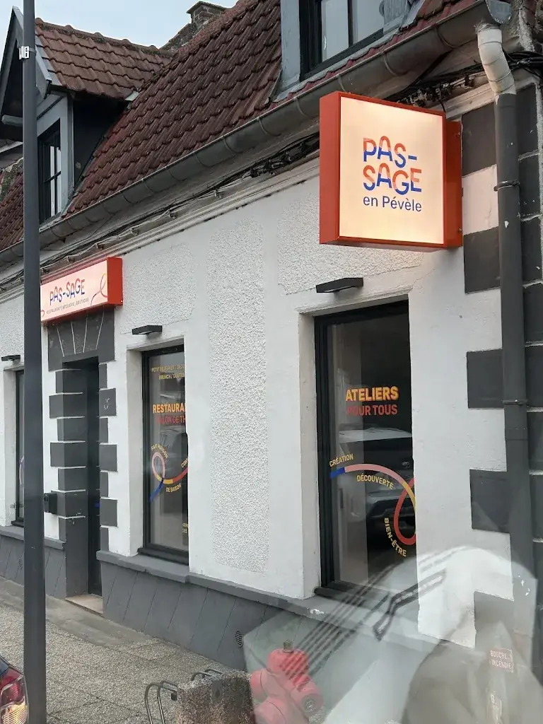 Pas-Sage_Cappelle-en-Pévèle_slider_image_1