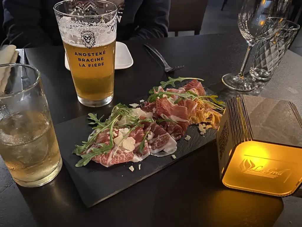 Florence Patou-Cazier_Le Grill_Avelin_review