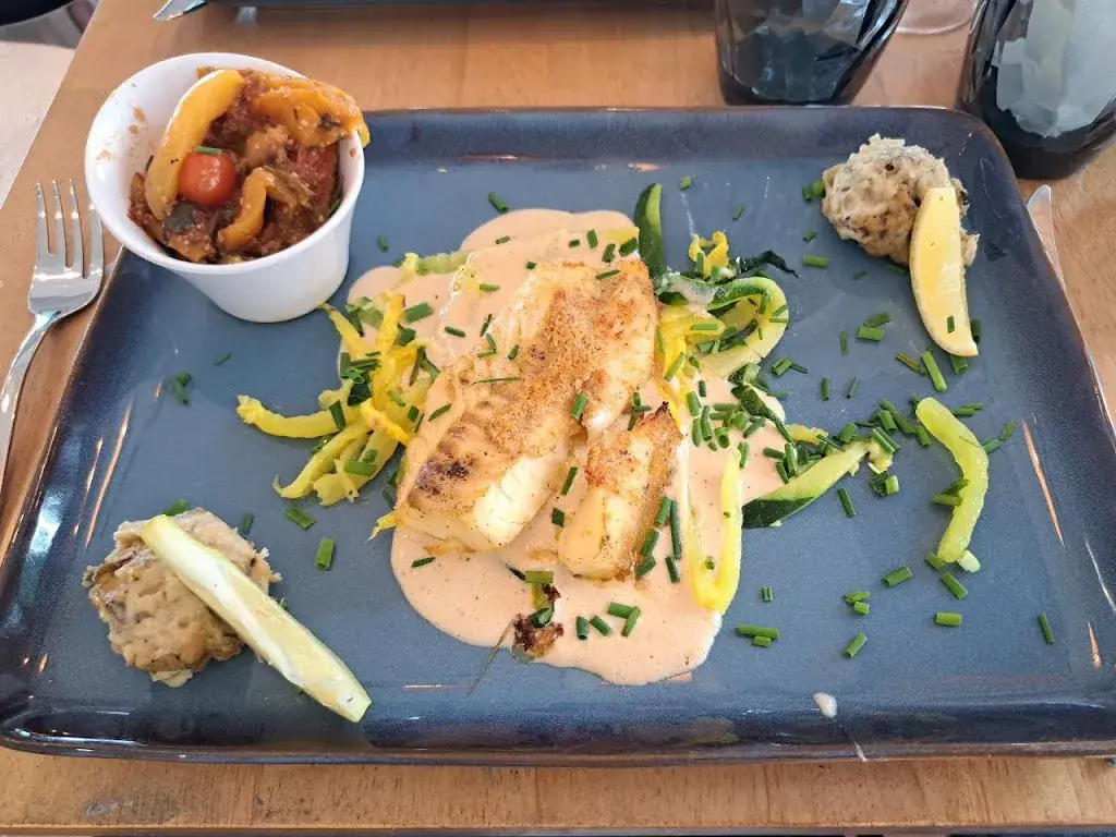 Alex Ivanov_Comptoirs de l'Océan_Tréport_recensione