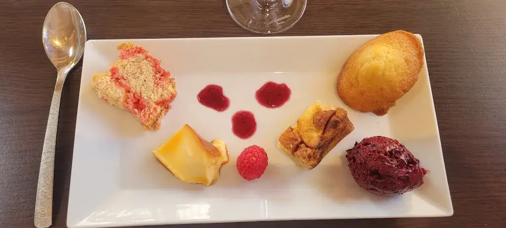 Menu_Monts Restaurant_Larajasse_immagine_6