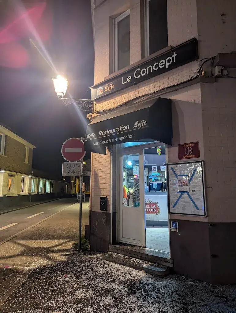 Lydia AZI_LE CONCEPT_Bailleul_review