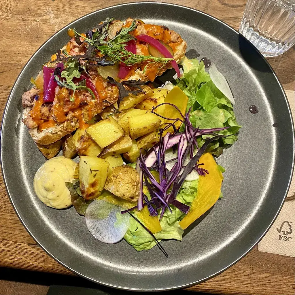 Laure Lampson_Bellenaert Café - Bailleul_Bailleul_review