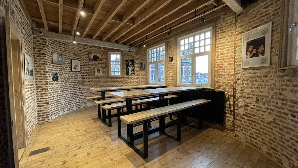 L’Excelsior lounge restaurant in Bailleul