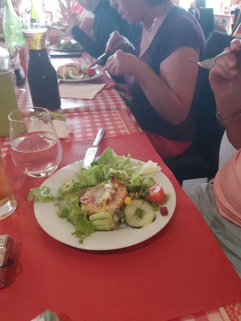 Auberge des Tilleuls_Châtelus_slider_image_3