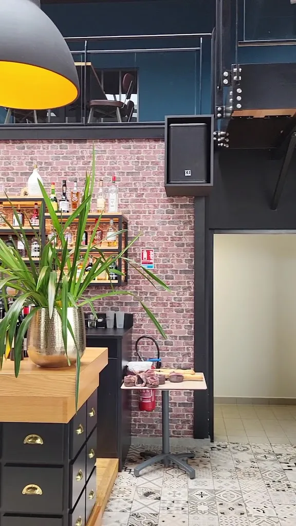 De l'autre côté_Bois-Grenier_slider_image_2