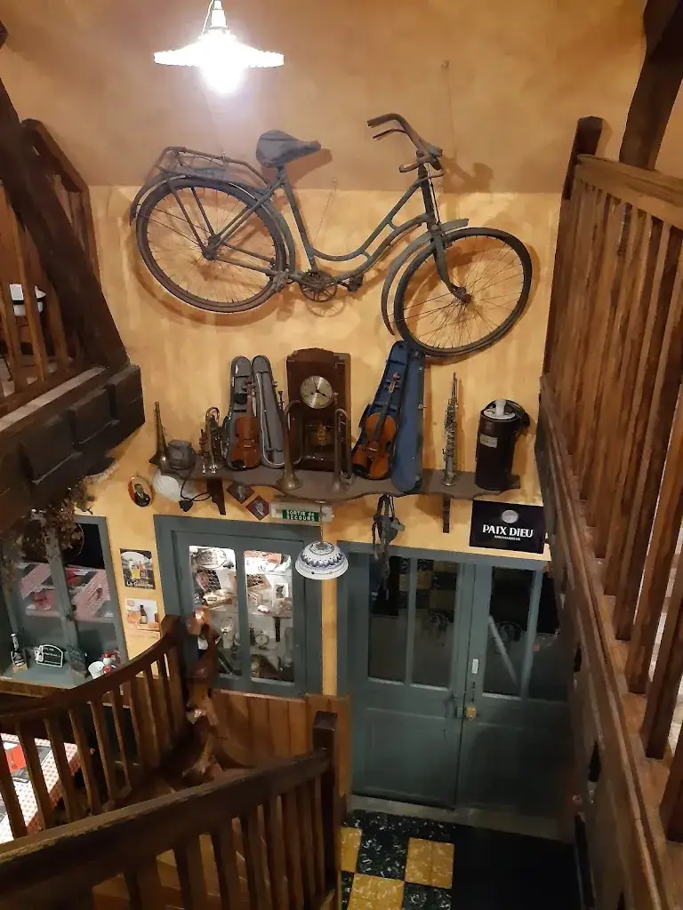 Estaminet Au Saint Bernard Restaurant in Beuvry-la-Forêt