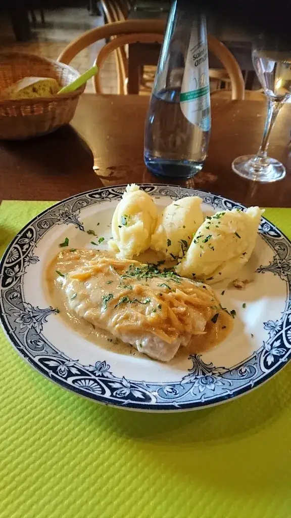 Emmanuelle_LE SABOT DU ROY_Beuvry-la-Forêt_review