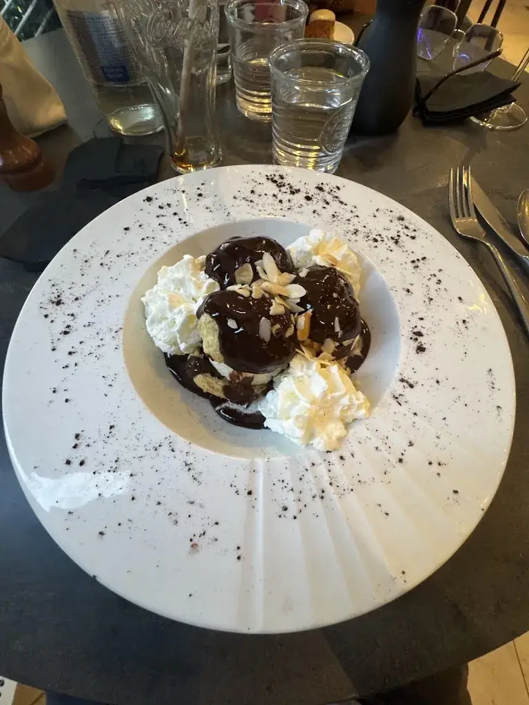 Zoltan Babko_La Grange_Villeneuve-Saint-Germain_review