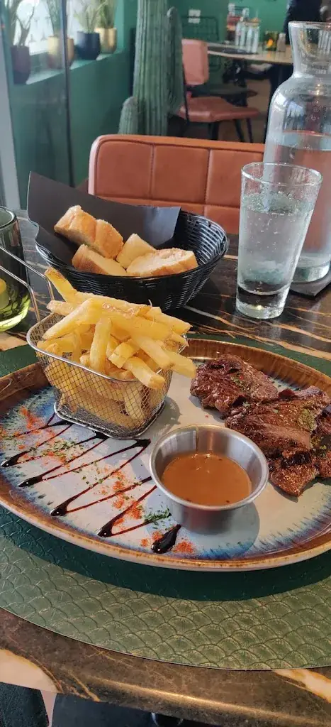 Dougie Rice_O’BERLINER_Soissons_review