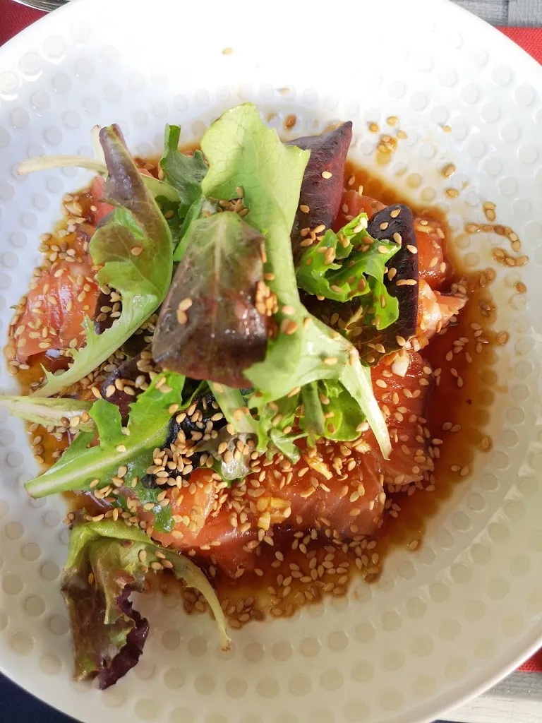 Joost Hansen_A l'Auberge du Bac_Lacroix-Saint-Ouen_review