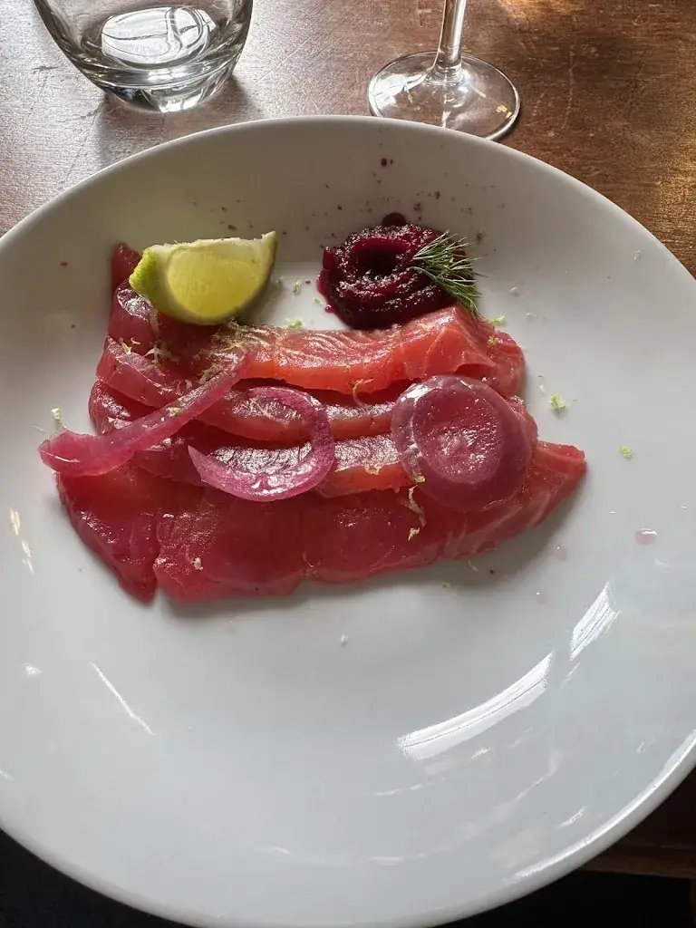 Trent River_La Fontaine Saint Jean By JUJU_Saint-Jean-aux-Bois_review