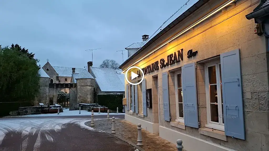 La Fontaine Saint Jean By JUJU restaurant in Saint-Jean-aux-Bois