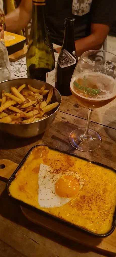 Marion Sartorius_La brocantine_Cysoing_review