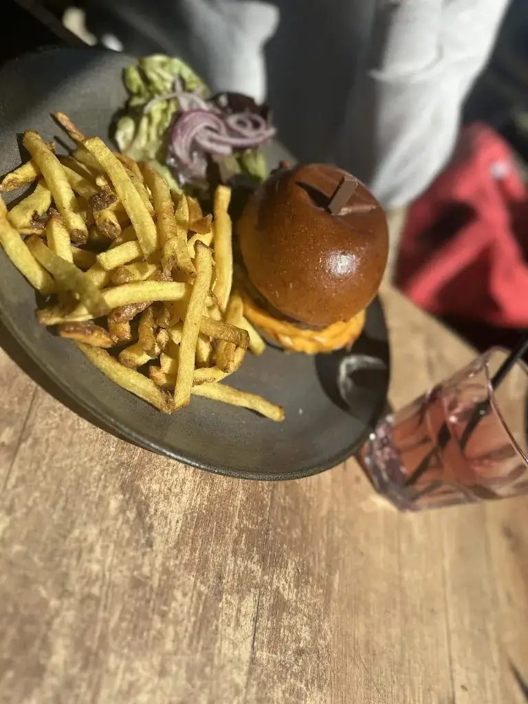 Elodie Bordeyne _Chez Popotte_Boran-sur-Oise_review