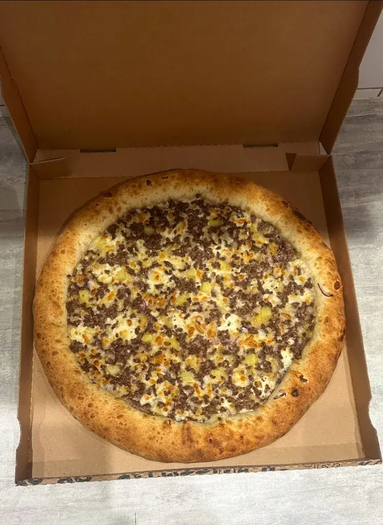 Nostra Pizza_Boran-sur-Oise_slider_image_3