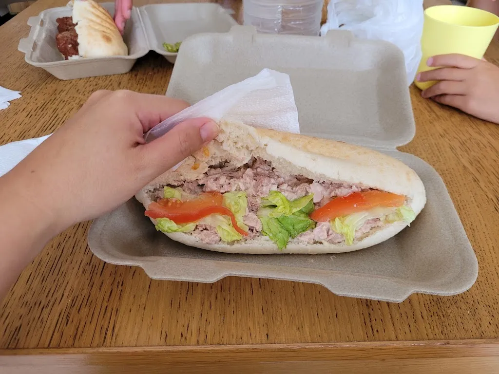 Olanena .D.G_Friterie MENZA_Billy-Montigny_review