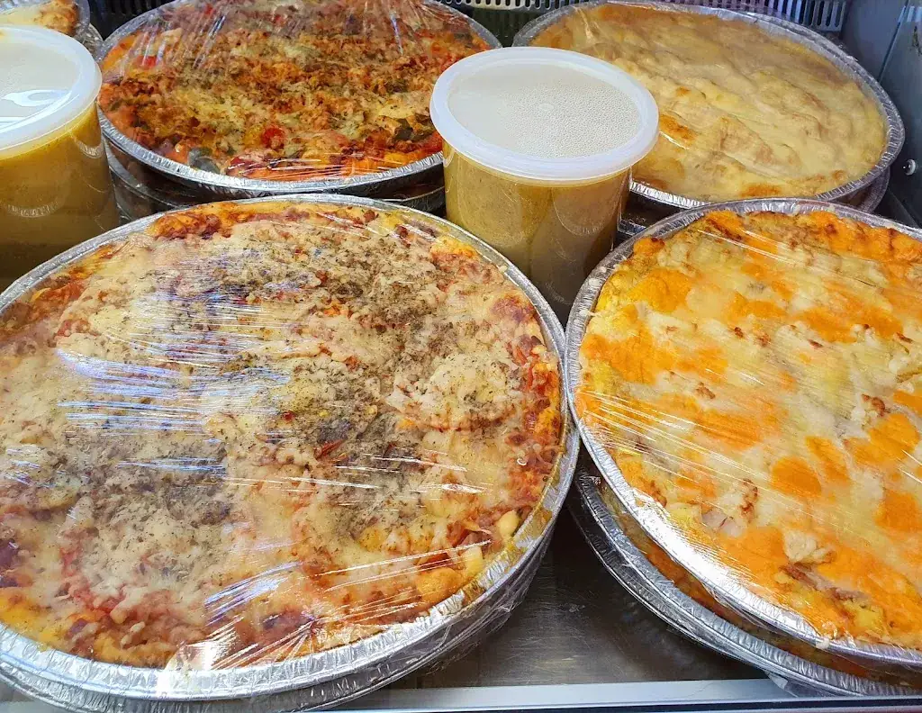 Chez Francoise_Croix-Caluyau_slider_image_2