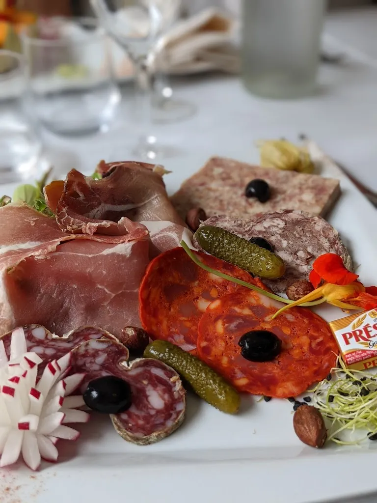 Menu_Le Pouillerot_Pouilly-lès-Feurs_imagen_2