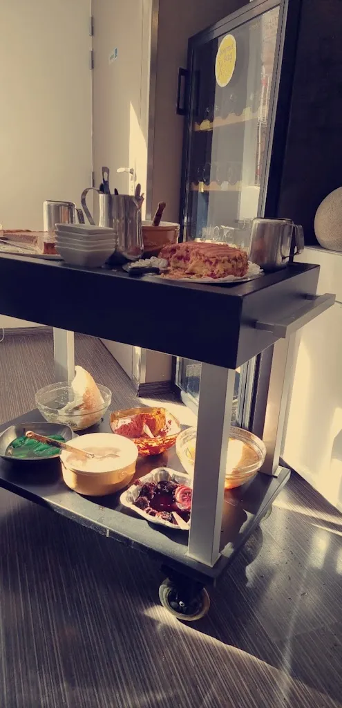 Océane MARNAT_Le Pouillerot_Pouilly-lès-Feurs_reseña