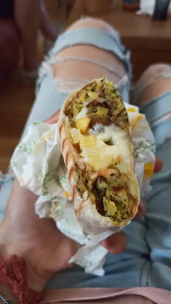 Julie Blx_STREET BURGER_Bresles_review