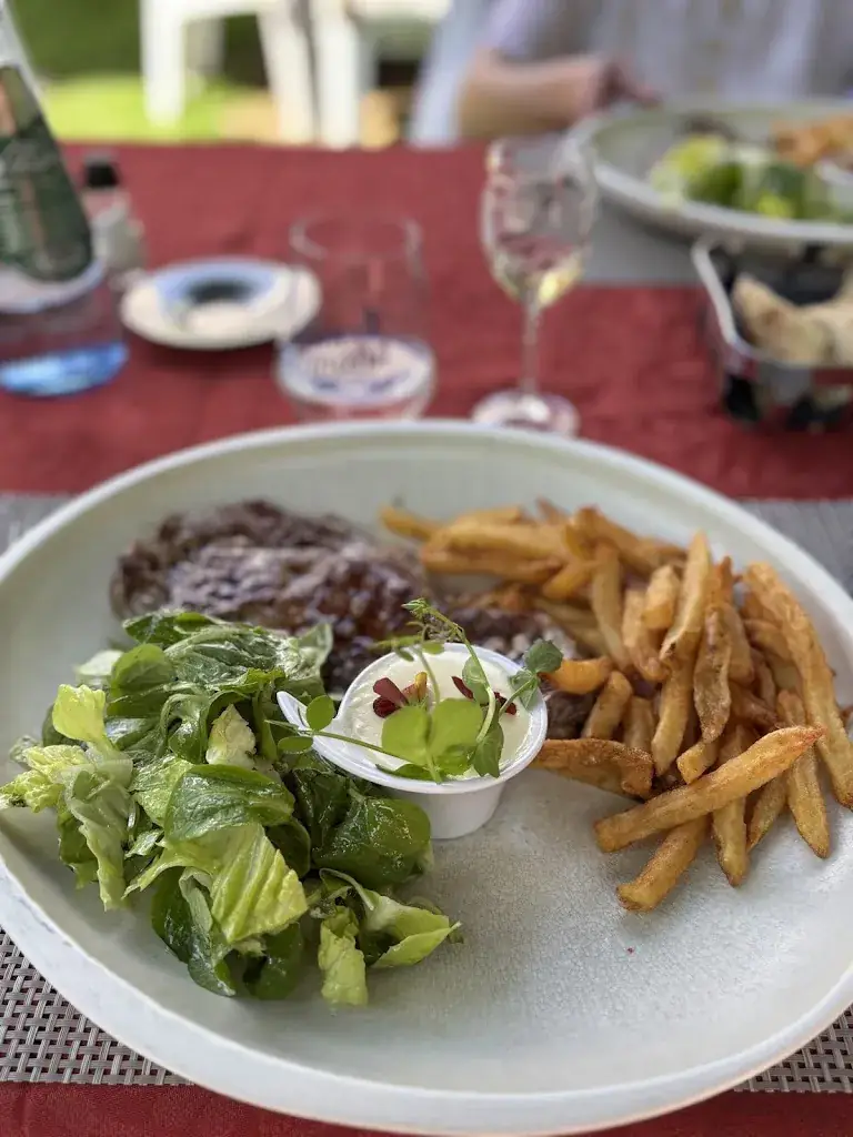 David Raznik_L'Auberge du Lièvre_Bruille-Saint-Amand_review