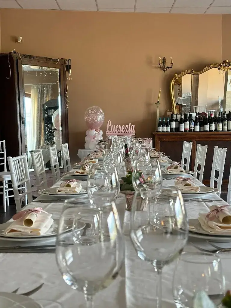 RISTORANTE LA PICCOLA DIMORA DI AL 37_Italy_slider_image_1