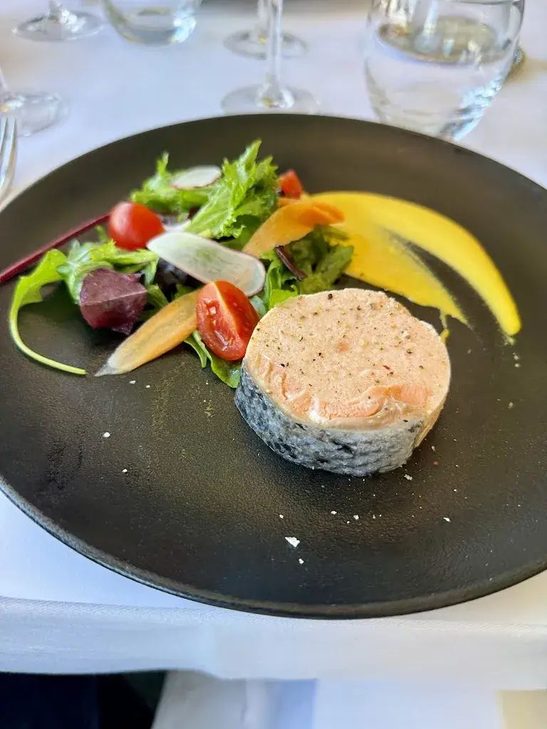 Menu_HOTEL RESTAURANT LE BELLEVUE_Roches-de-Condrieu_immagine_8