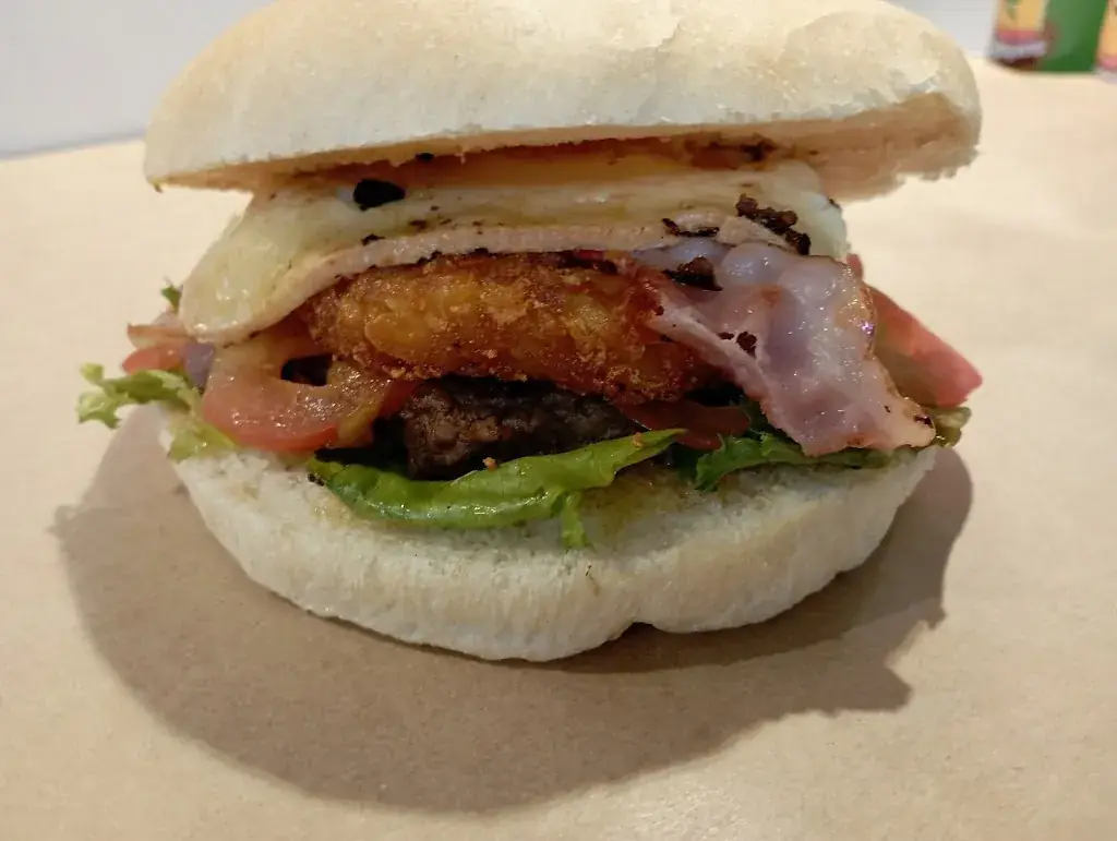 Friterie de Bernard restaurant in Bucquoy