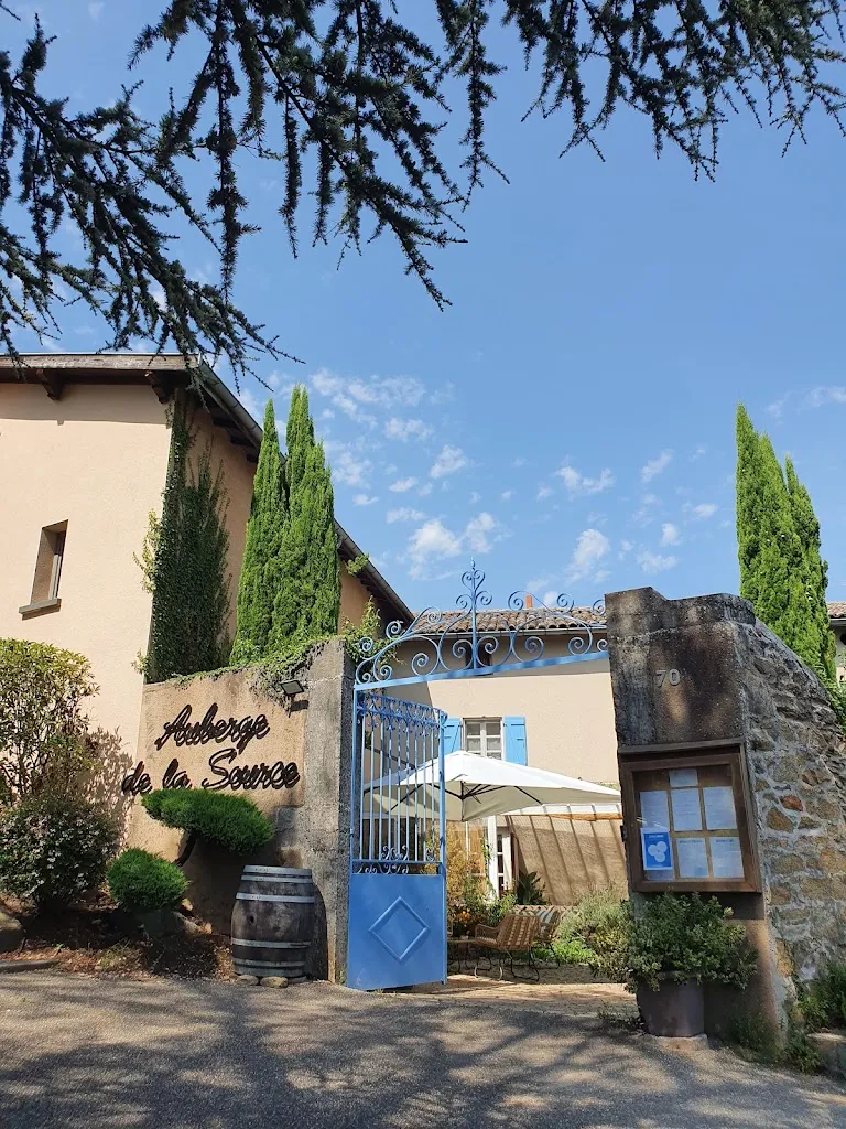 Katie Horsfield_Auberge de la Source_Tupin-et-Semons_review