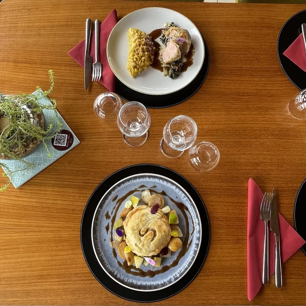 Auberge de la Source_Tupin-et-Semons_slider_image_3