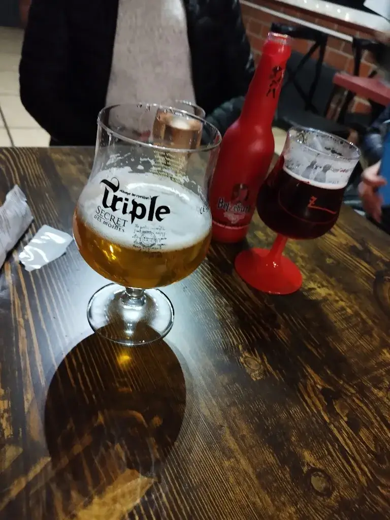 Chez mimi et Alex L'Hippodrome_Calonne-Ricouart_slider_image_1