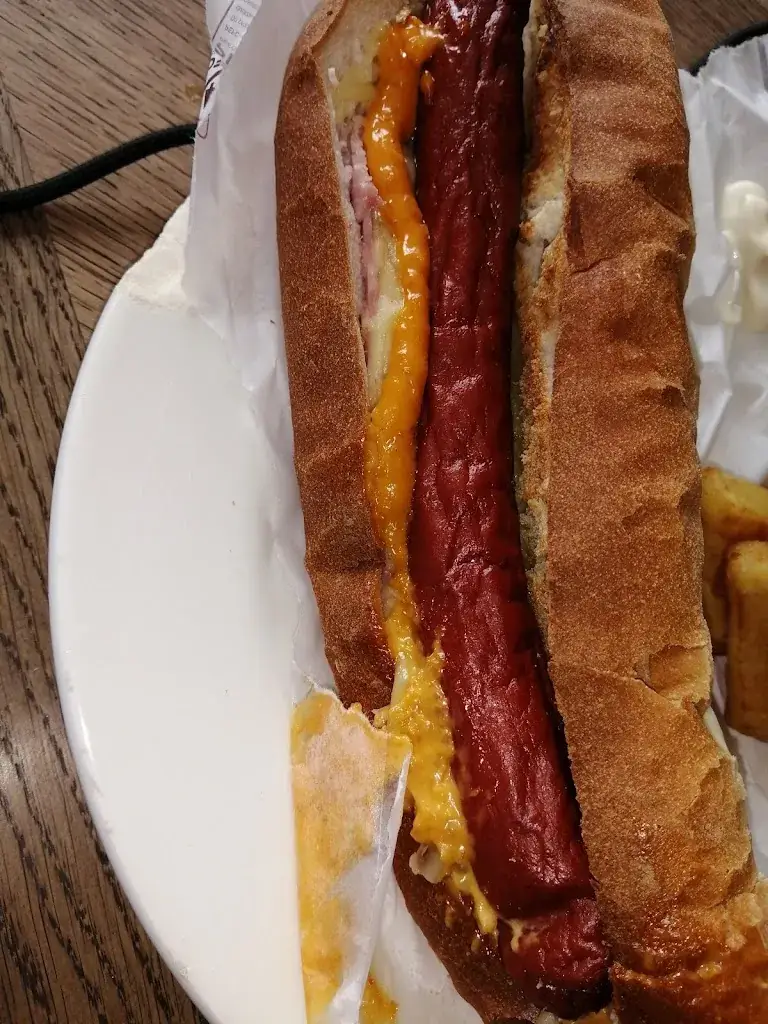 Valérie Palka_La Main à la Frite_Bully-les-Mines_review